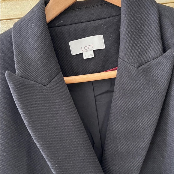 LOFT Classic Black Women's Blazer-lined-size 2 - Picture 3 of 8